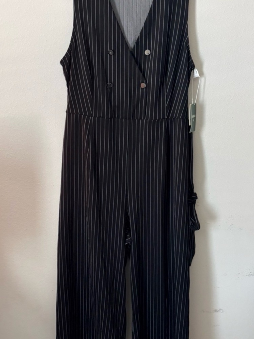 Halara Sleeveless Black Pinstripe Jumpsuit XL